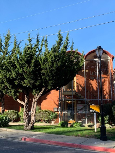 Primary Photo Of 3534 Golden Gate Way, Lafayette Storefront Retail Office For Lease