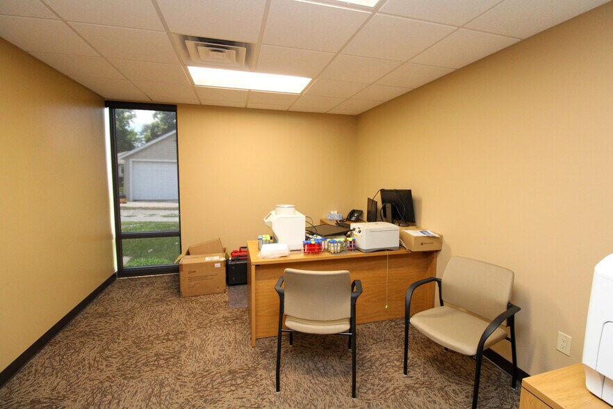 More Photos Of 100 E 3rd St, Galva Office For Sale