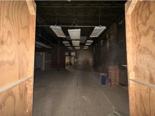 More Photos Of 211 E Harrison St, Kirksville Industrial For Sale