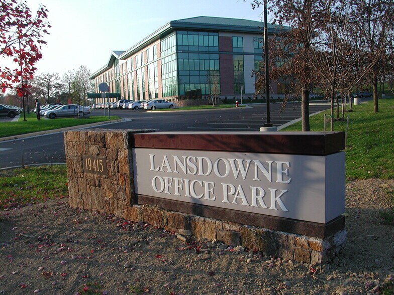 More Photos Of 19415 Deerfield Ave, Lansdowne Medical For Lease