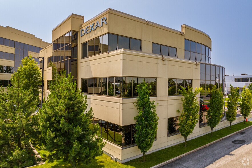 More Photos Of 1550 Rue Ampère, Boucherville Unknown For Lease