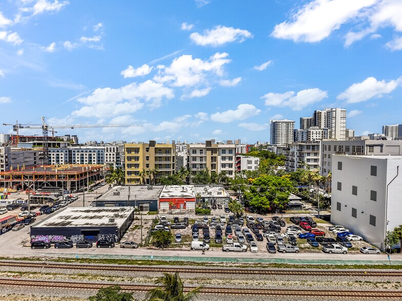 More Photos Of , Fort Lauderdale Unknown For Sale