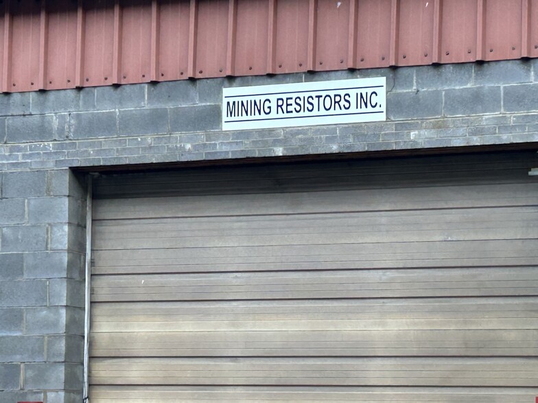 Primary Photo Of 976 Enterprise Dr, Logan Industrial For Lease