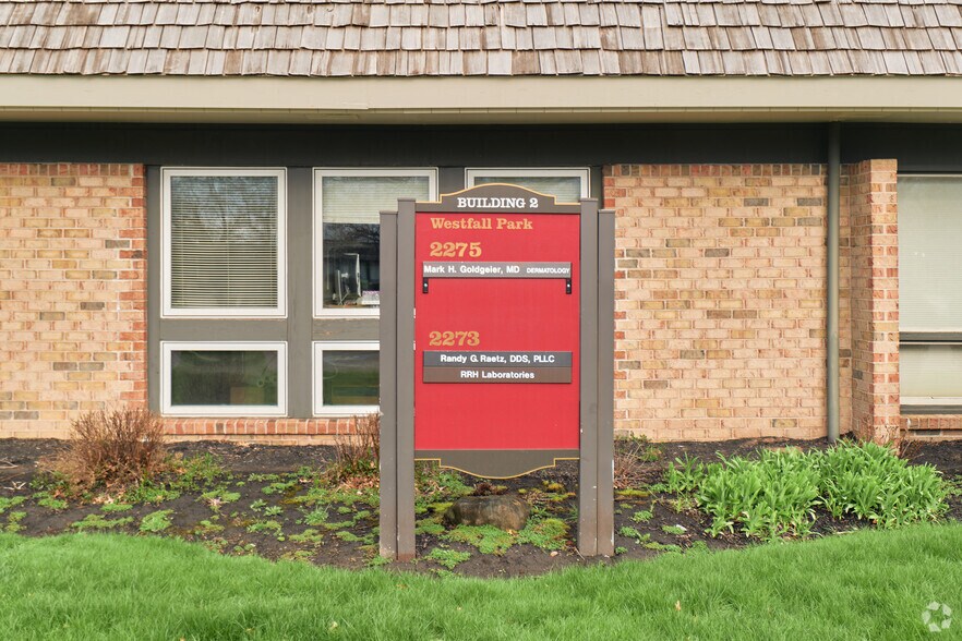 More Photos Of 2225-2275 S Clinton Ave, Rochester Medical For Lease