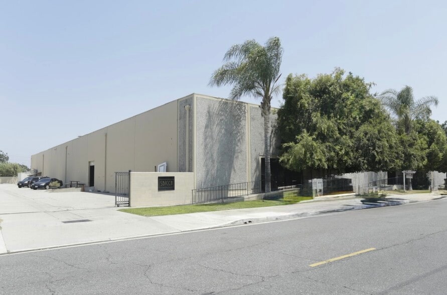 More Photos Of 2212-2312 Edwards Ave, South El Monte Manufacturing For Lease