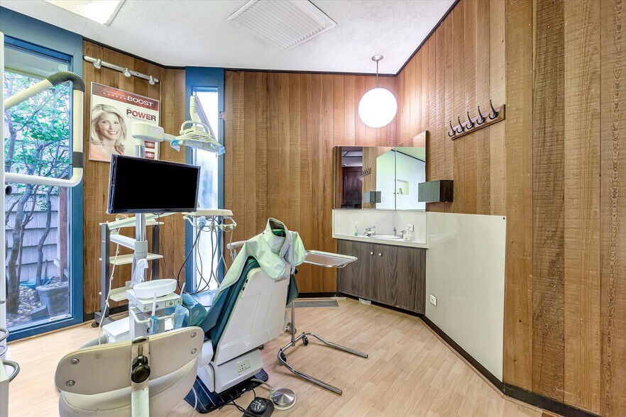 More Photos Of 1804 San Miguel Dr, Walnut Creek Medical For Lease