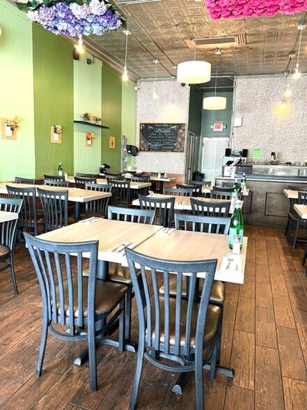 More Photos Of 312 Main St, Allenhurst Storefront For Lease