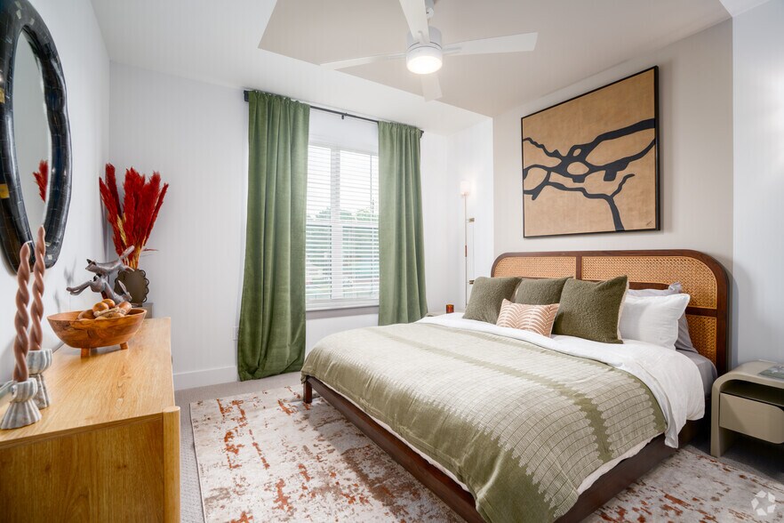 More Photos Of 3558 Elm St, Atlanta Apartments For Lease