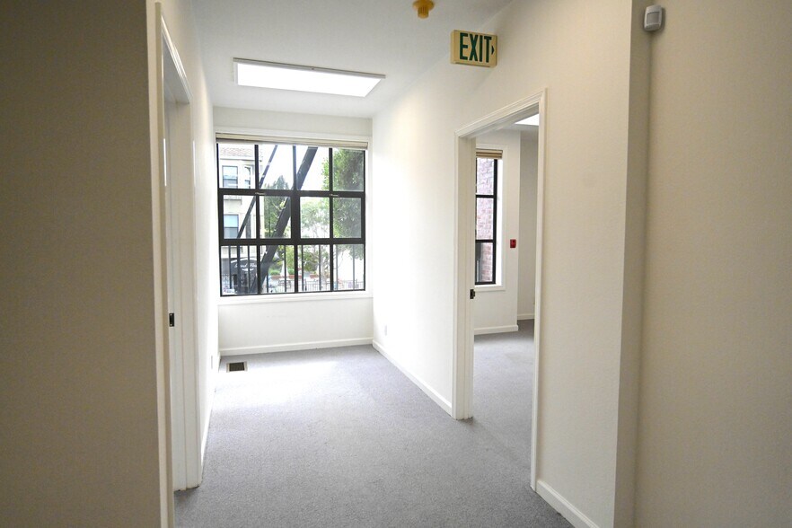 More Photos Of 1122 Clement St, San Francisco Storefront Retail Office For Lease