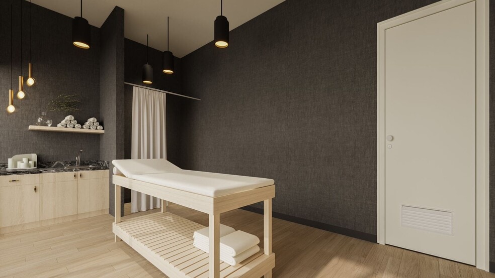 More Photos Of 200 N LaSalle St, Chicago Office For Lease