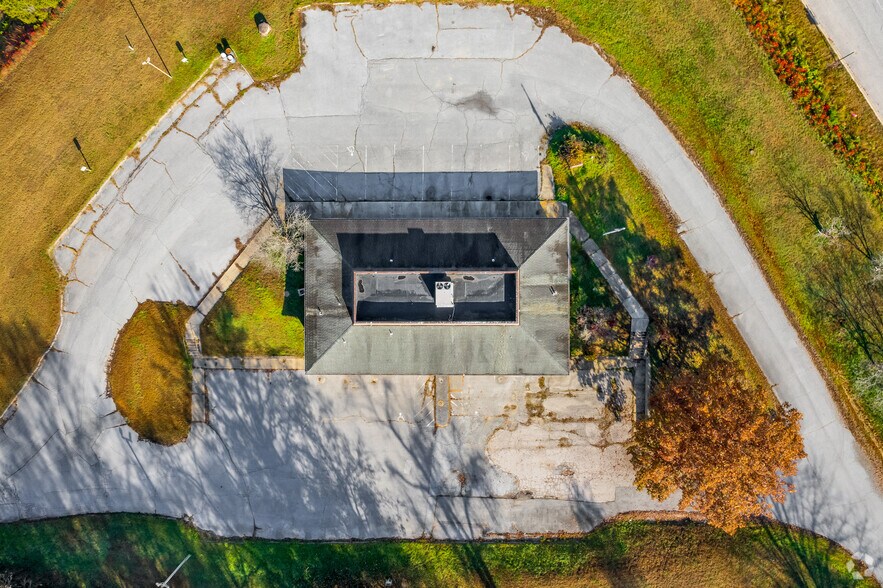 More Photos Of 15 E Chesapeake Beach Rd, Owings Medical For Sale