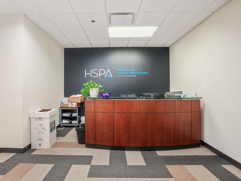 More Photos Of , Chicago Office For Sale