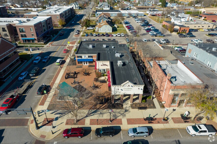 More Photos Of 4007-4011 Broadway St, Grove City Freestanding For Lease