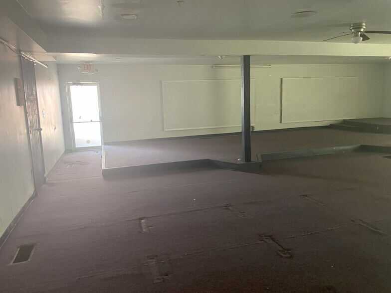 More Photos Of 3021 Memorial Dr SE, Atlanta Religious Facility For Sale