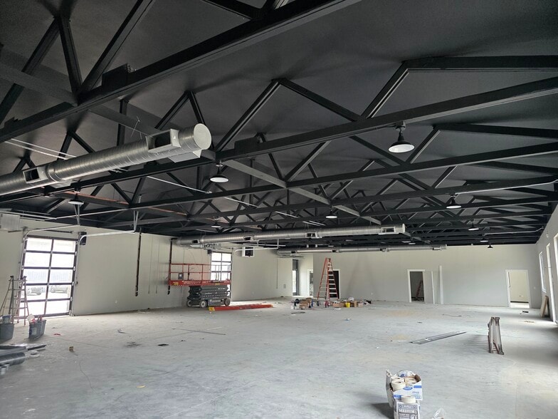 More Photos Of 601 River Rock Blvd, Murfreesboro Warehouse For Lease