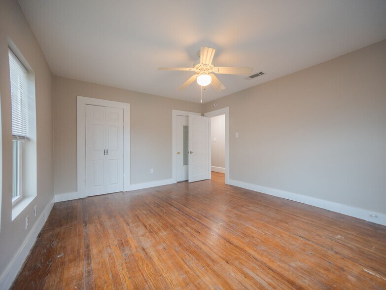 More Photos Of 5740-5742 Llano Ave, Dallas Apartments For Sale