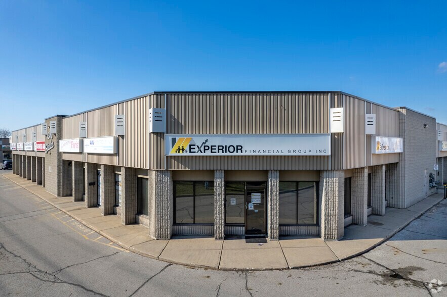 More Photos Of 4300 Steeles Av W, Woodbridge Light Manufacturing For Lease