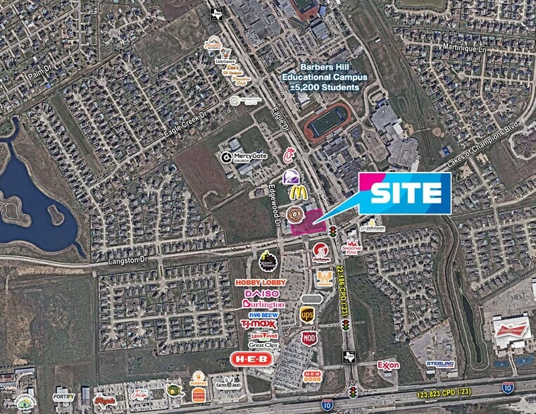 More Photos Of NWC of Eagle Dr & Langston Dr, Mont Belvieu Storefront For Lease