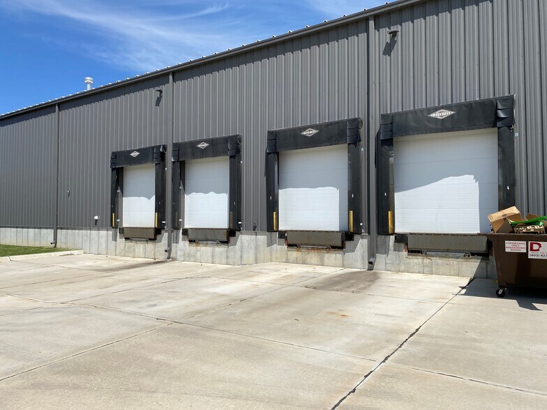 More Photos Of 1110 Aries Dr, Lincoln Warehouse For Lease