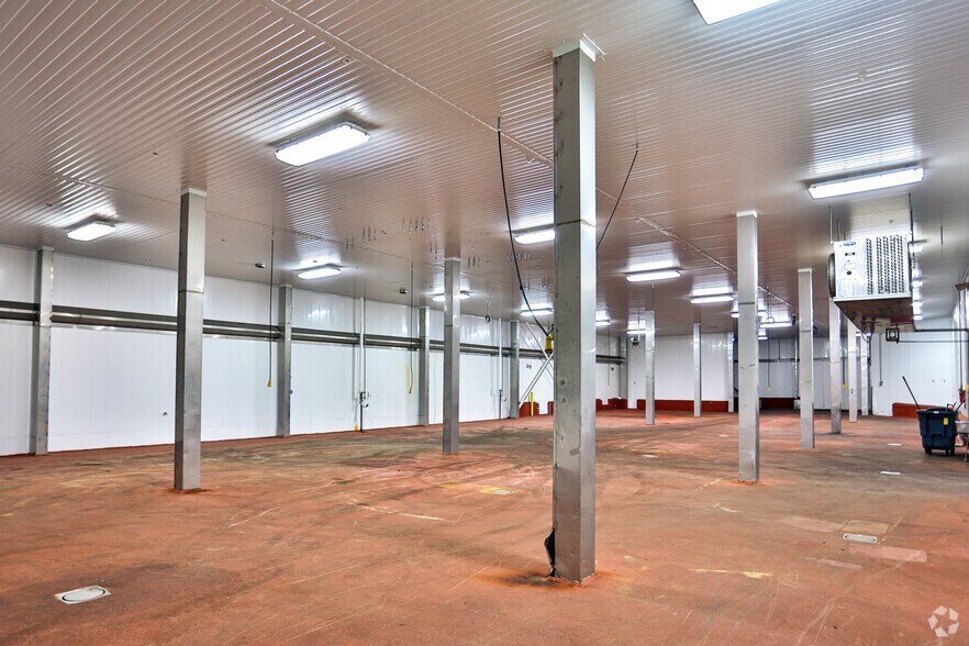 More Photos Of 212 Nuway Packing Dr, Forest City Food Processing For Sale