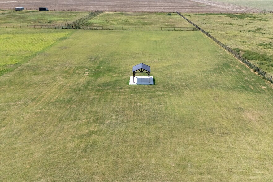 More Photos Of 20500 N 2810 Rd, Kingfisher Lodge Meeting Hall For Sale