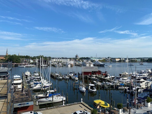 More Photos Of 400-410 Severn Ave, Annapolis Office For Lease