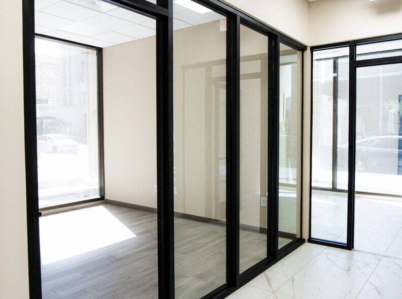 More Photos Of 320 Texas Ave, El Paso Office For Lease