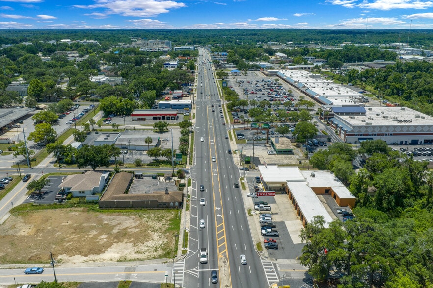 More Photos Of 215 S Pine Ave, Ocala Hotel For Sale