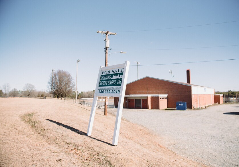 More Photos Of 5009A Carolina 150 hwy, Browns Summit Sports And Entertainment For Sale