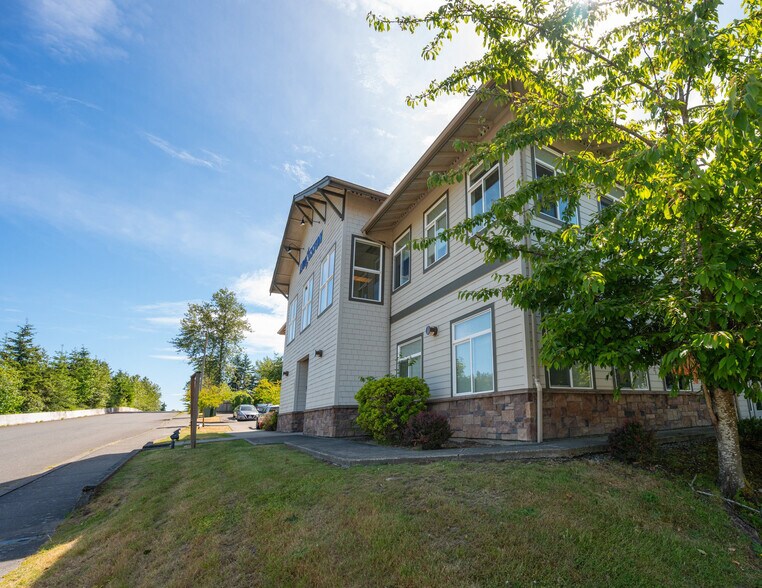 Primary Photo Of 155 12th St, Blaine Office For Sale