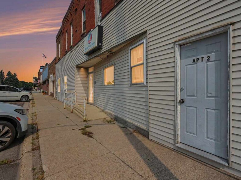 Primary Photo Of 518 Central Ave, Lester Prairie Storefront Retail Residential For Sale