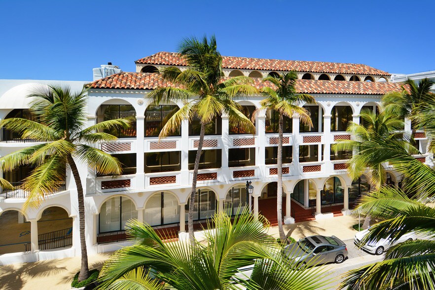 More Photos Of 125 Worth Ave, Palm Beach Office For Lease