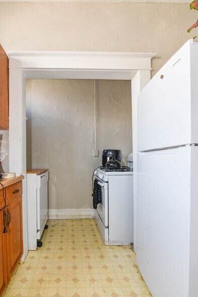 More Photos Of 2107-2111 Park Ave, Baltimore Apartments For Sale