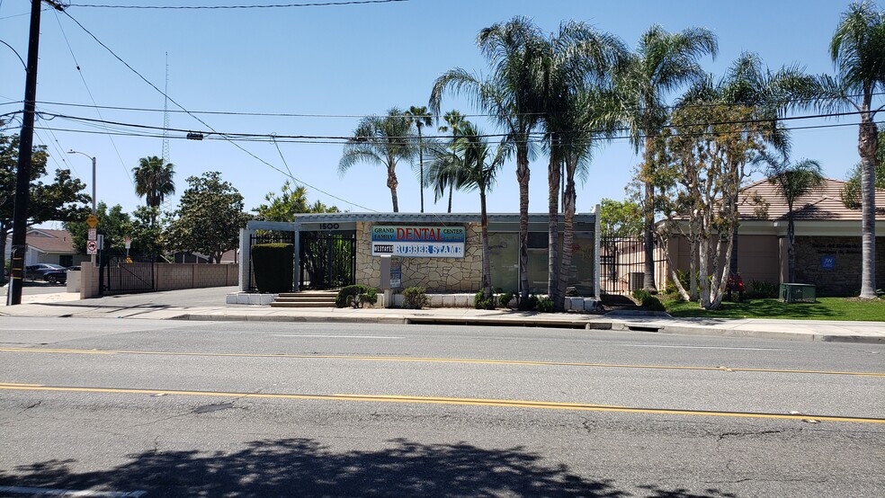 More Photos Of 1500 N Grand Ave, Santa Ana Medical For Lease