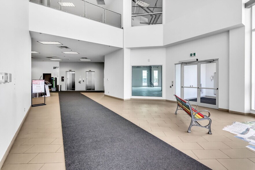 More Photos Of 1275 Finch Av W, Toronto Office For Sale