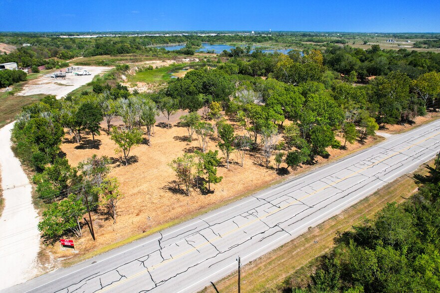More Photos Of 17827 HWY 35 hwy, Pearland Land For Sale