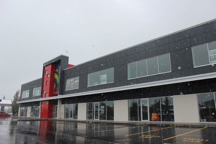 More Photos Of 5 Spruce Village Way, Spruce Grove Storefront For Lease