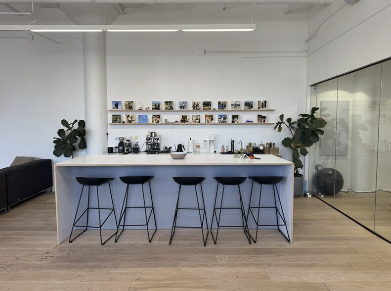 More Photos Of 375 Alabama St, San Francisco Manufacturing For Lease