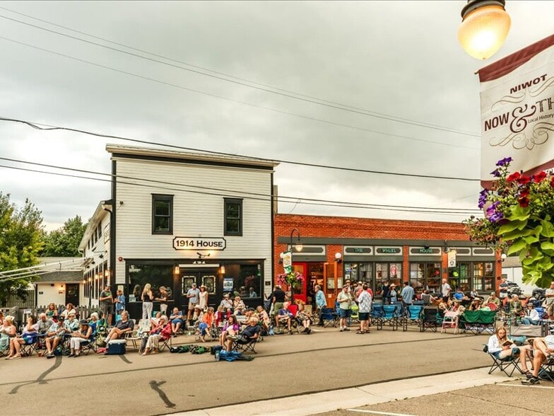 More Photos Of 121 E 2nd Ave, Niwot Restaurant For Lease