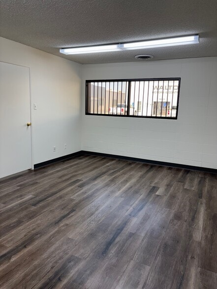 More Photos Of 1840 Floradale Ave, South El Monte Warehouse For Lease