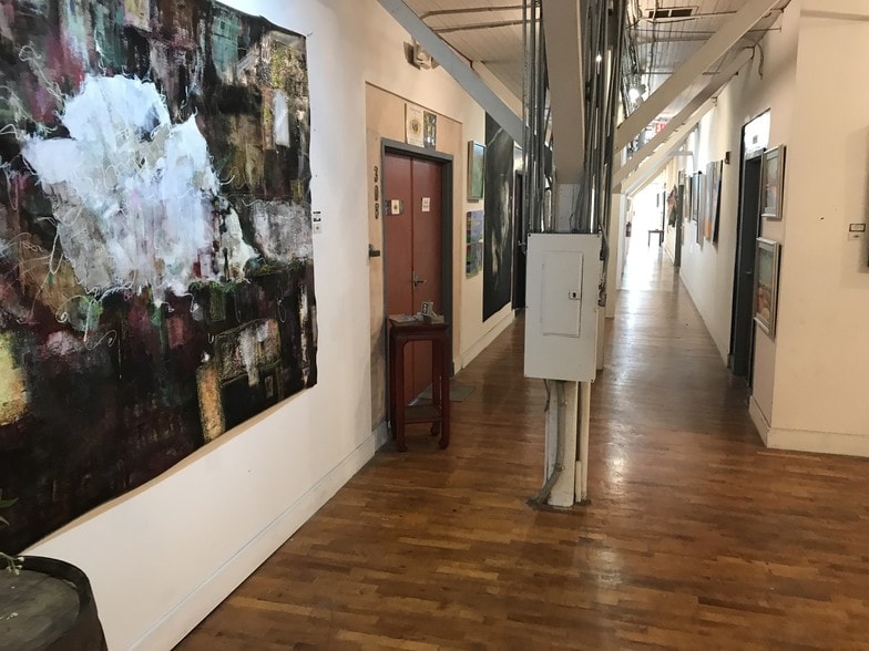 More Photos Of 1906 N Armenia Ave, Tampa Loft Creative Space For Lease