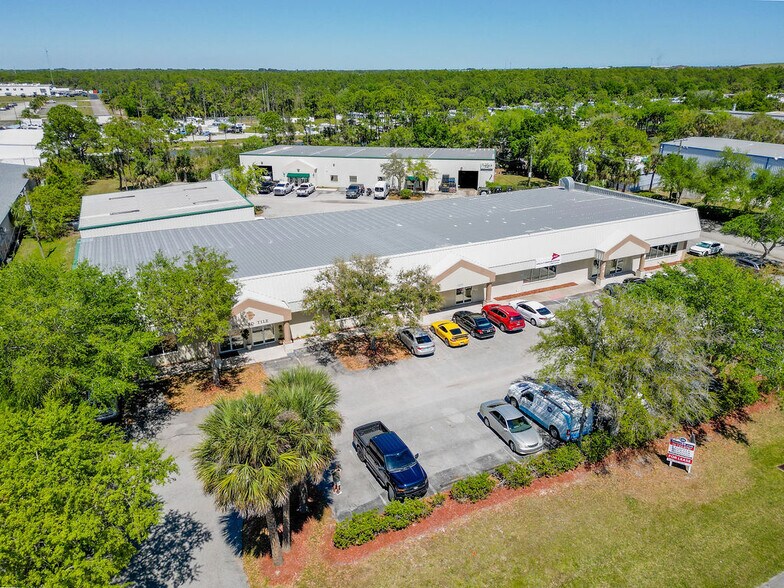 More Photos Of 4200 Dow Rd, Melbourne Warehouse For Sale