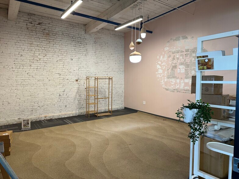 More Photos Of 214 Arlington St, Chelsea Office For Lease