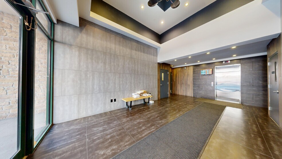 More Photos Of 164 20th St, Brooklyn Office For Lease