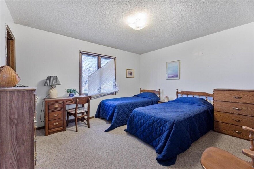 More Photos Of 21551 270th St, Mc Clelland Office For Sale