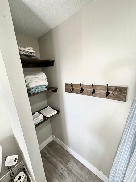 More Photos Of 19431 Highway J, Monroe City Hotel For Sale