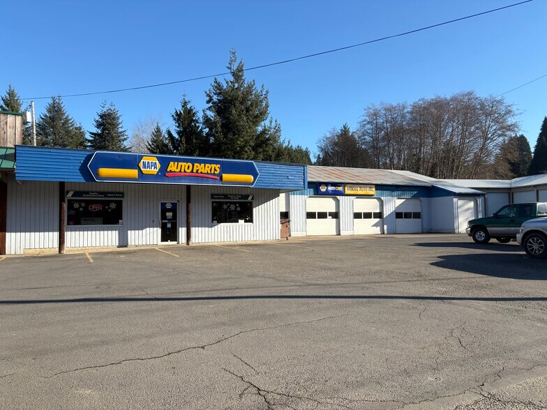 Primary Photo Of 305 E State Route 4, Cathlamet Auto Repair For Sale