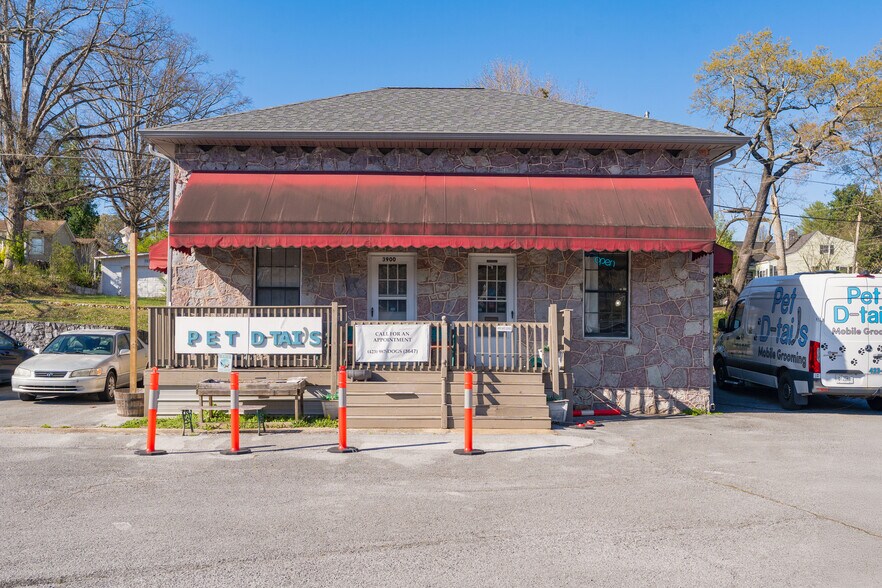 More Photos Of 3900 Ringgold Rd, Chattanooga Freestanding For Sale