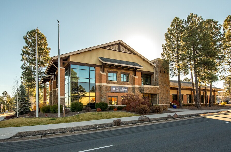 More Photos Of 1750 S Woodlands Village Blvd, Flagstaff Office For Sale
