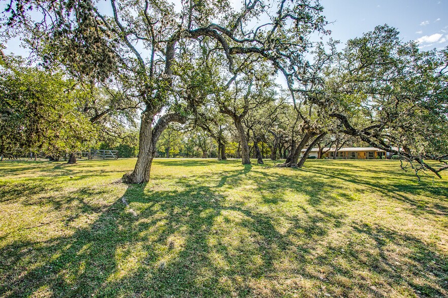More Photos Of 25315 Boerne Stage Rd, San Antonio Land For Sale